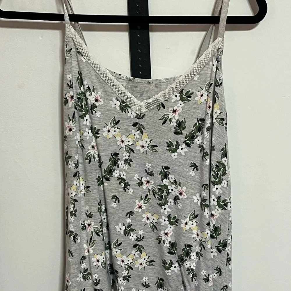 Target 2 Pc Floral Pajama Set Sz M/L - Picture 4 of 7